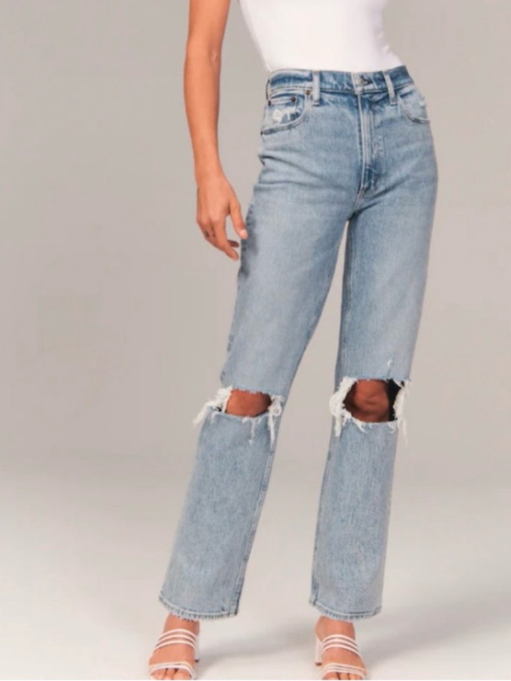 Abercrombie & Fitch The 90s Straight Ultra high rise curve love jeans Holey 8s